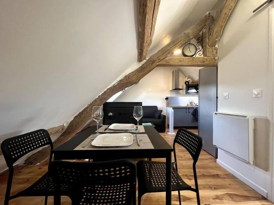 Montcourt-FromonvilleClimber'S Loft With Netflixアパートメント エクステリア 写真